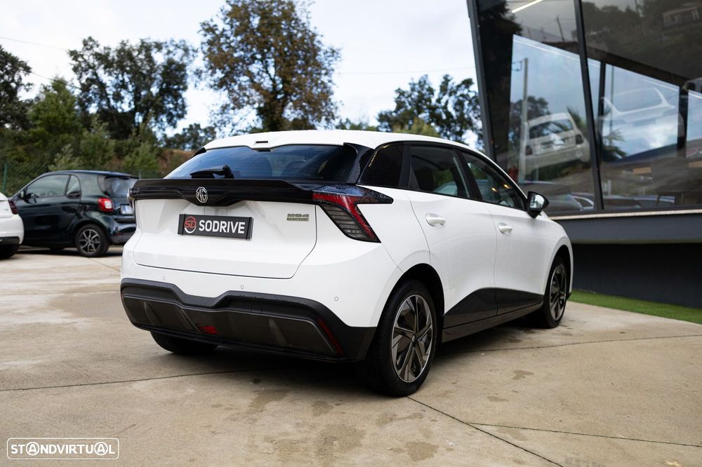 MG MG4 51 kWh Standard - 5