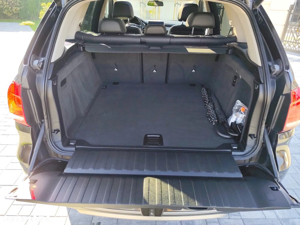 BMW X5 xDrive35i - 9