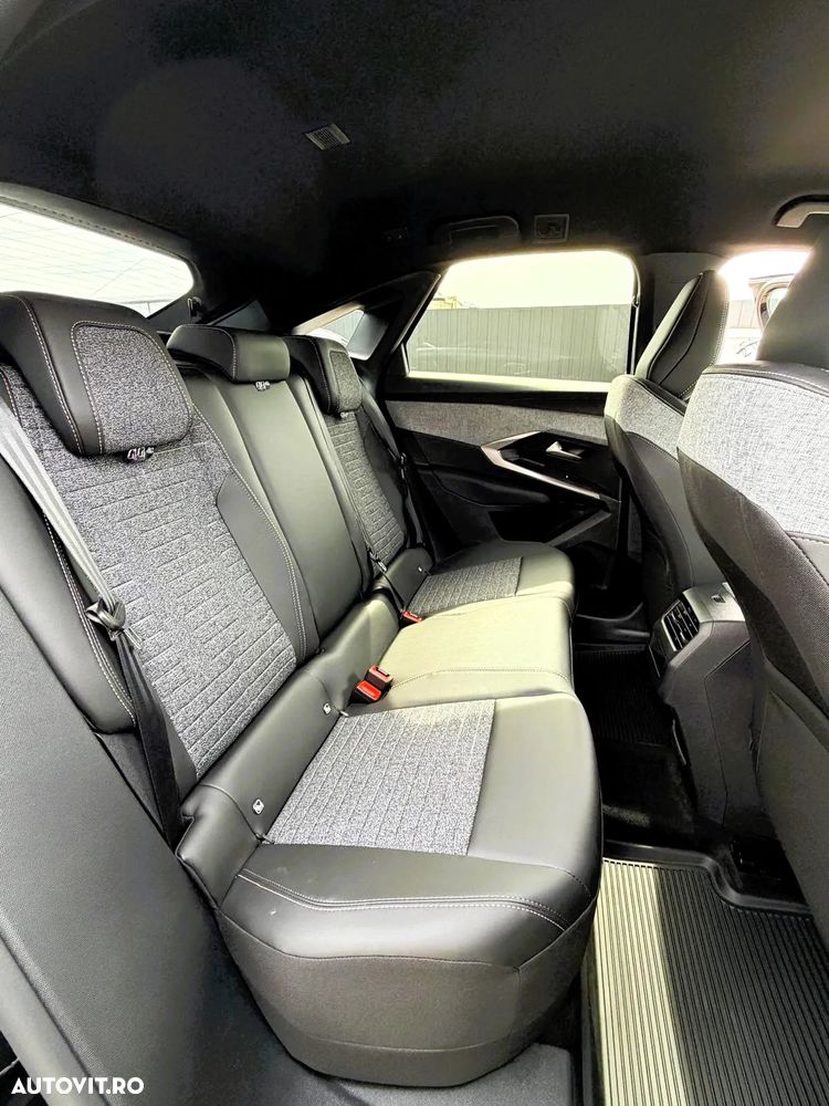 Peugeot 3008 1.2 Hybrid 145 e-DCS6 Allure - 19