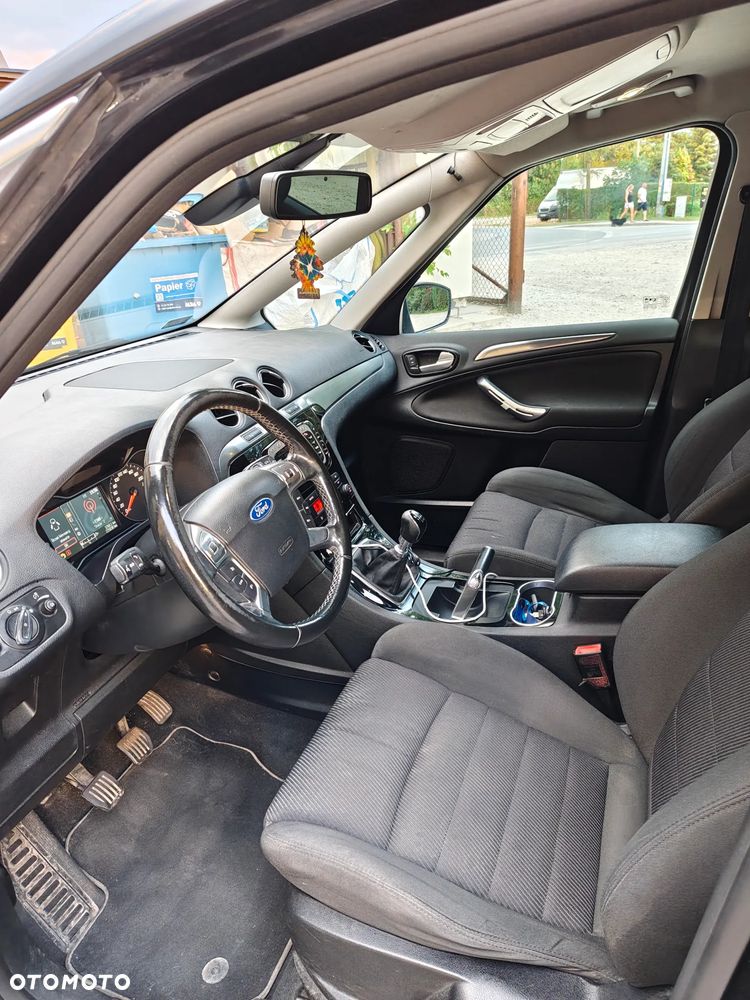 Ford S-Max 2.0 TDCi DPF Titanium - 11