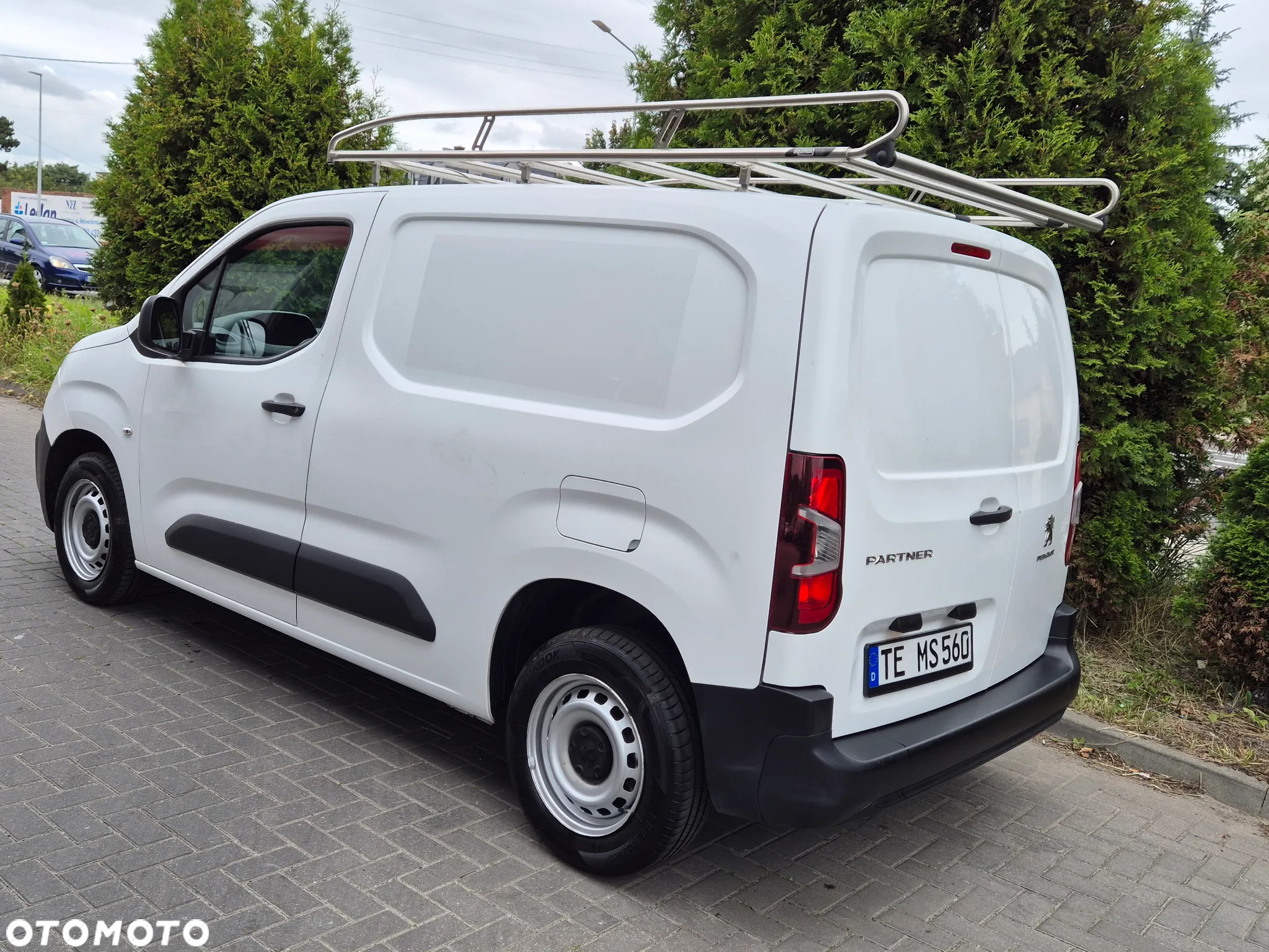 Peugeot PARTNER - 8