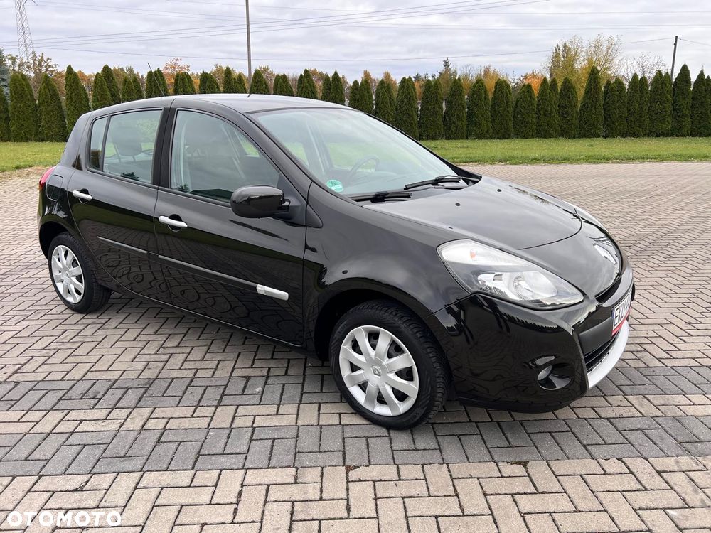 Renault Clio 1.2 16V 75 Expression - 2