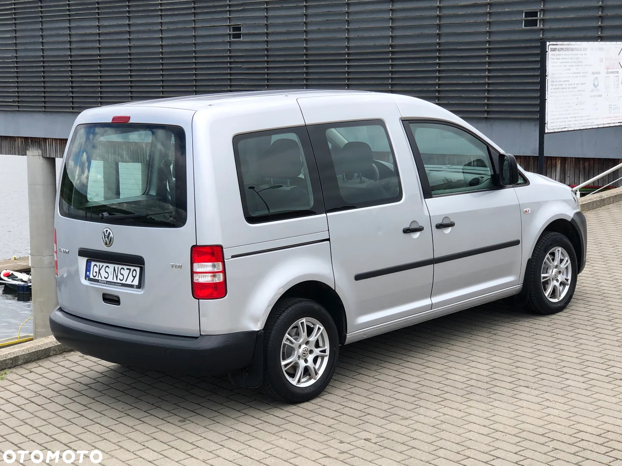Volkswagen Caddy - 24