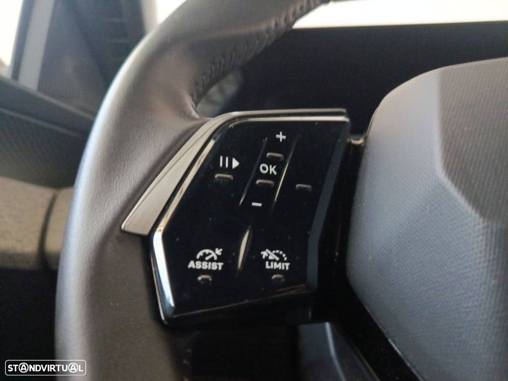 Peugeot 3008 1.2 Hybrid Allure e-DCS6 - 16