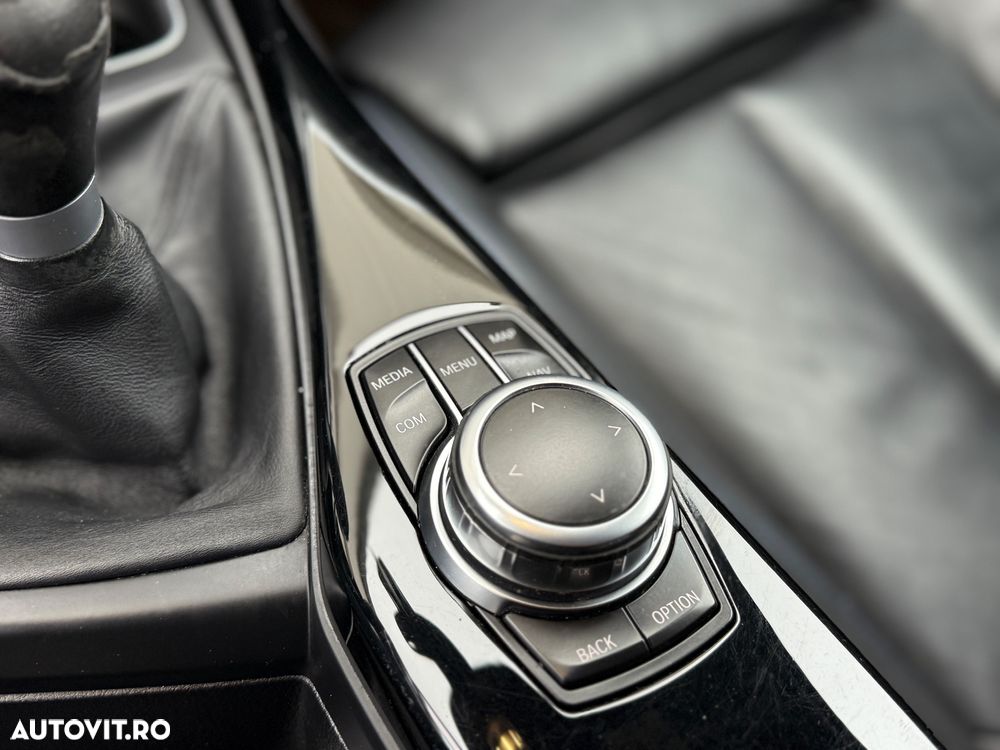 BMW Seria 1 116i M Sport - 11