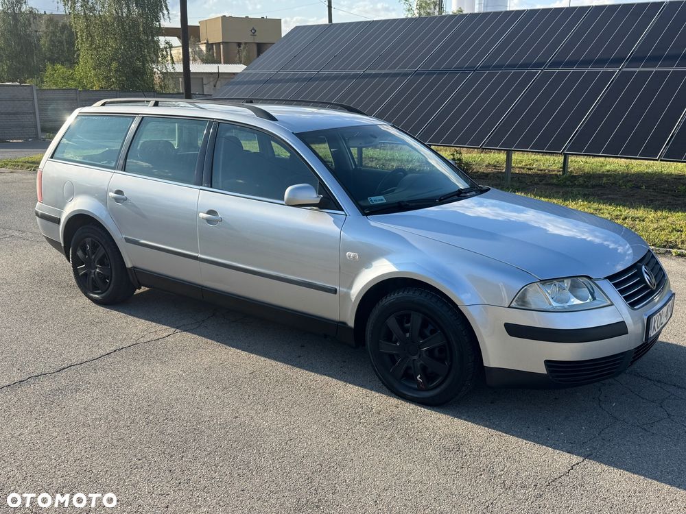 Volkswagen Passat 1.9 TDI Highline - 2
