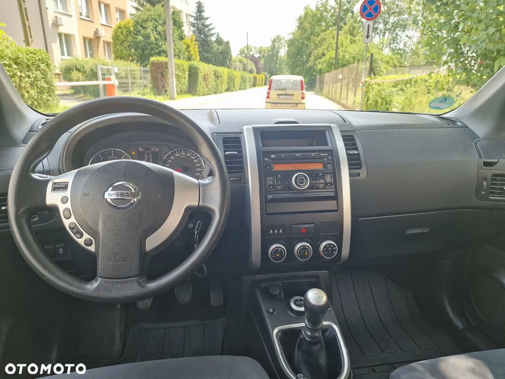 Nissan X-Trail 2.0 dCi 4x4 DPF LE - 16