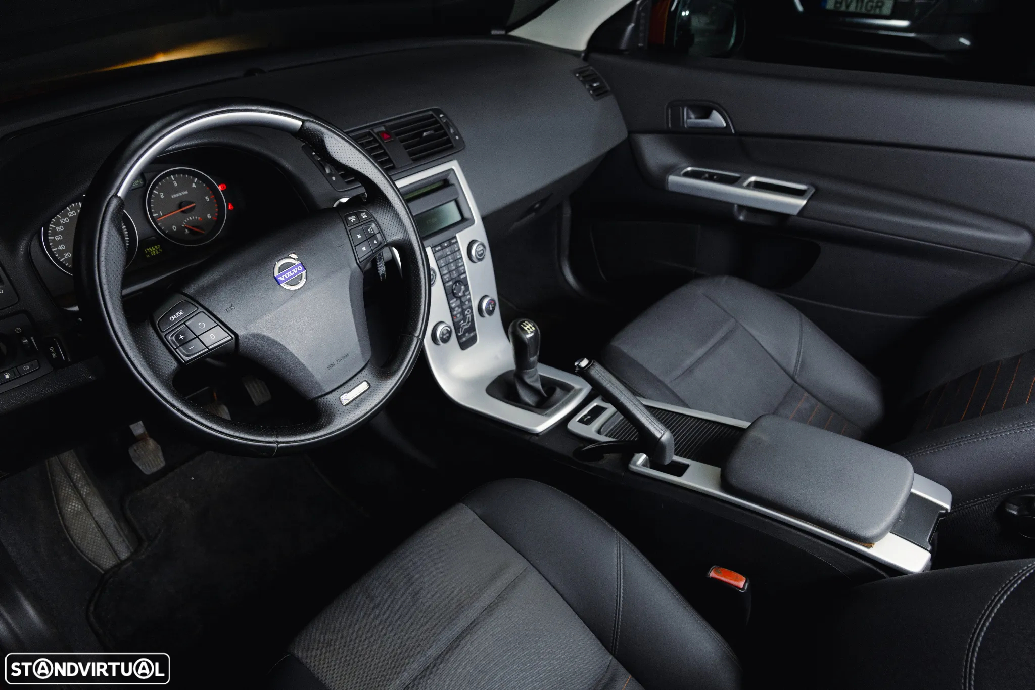 Volvo C30 1.6 D R-Design - 5