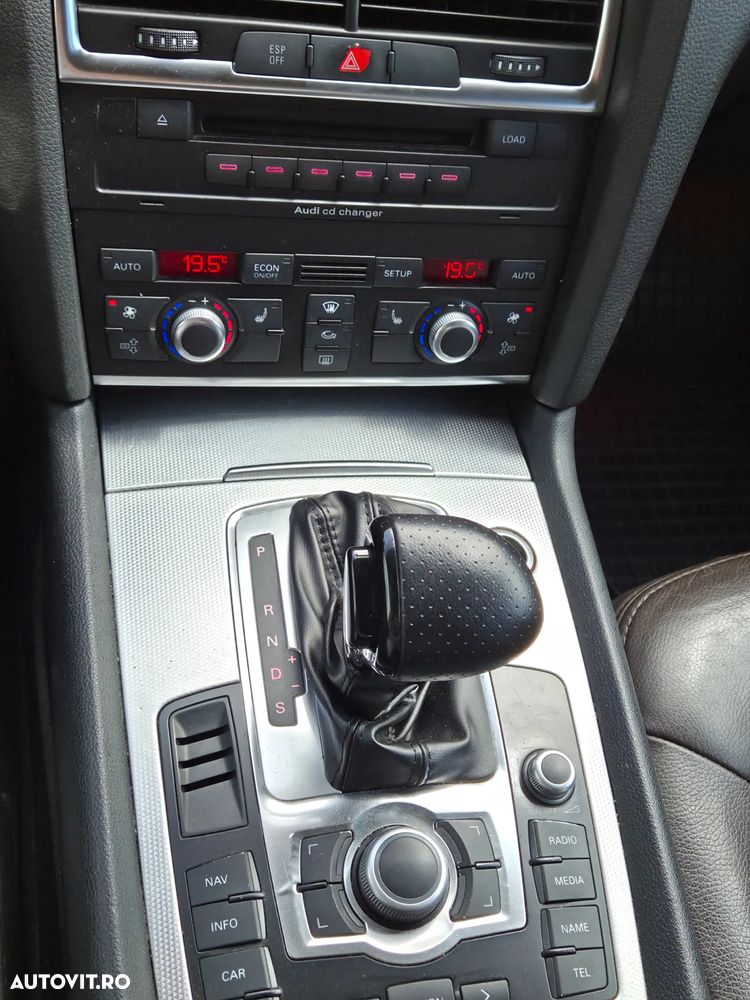 Audi Q7 - 8