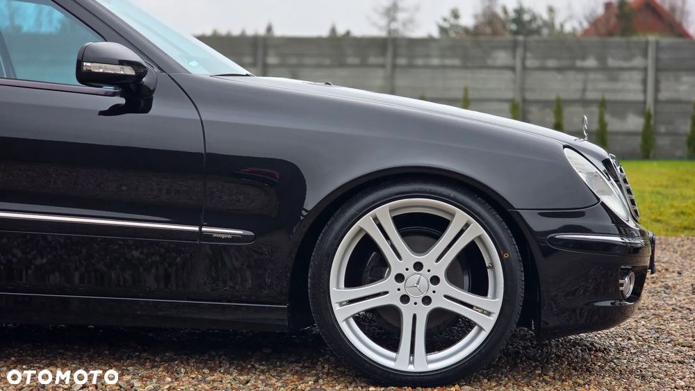 Mercedes-Benz Klasa E - 8