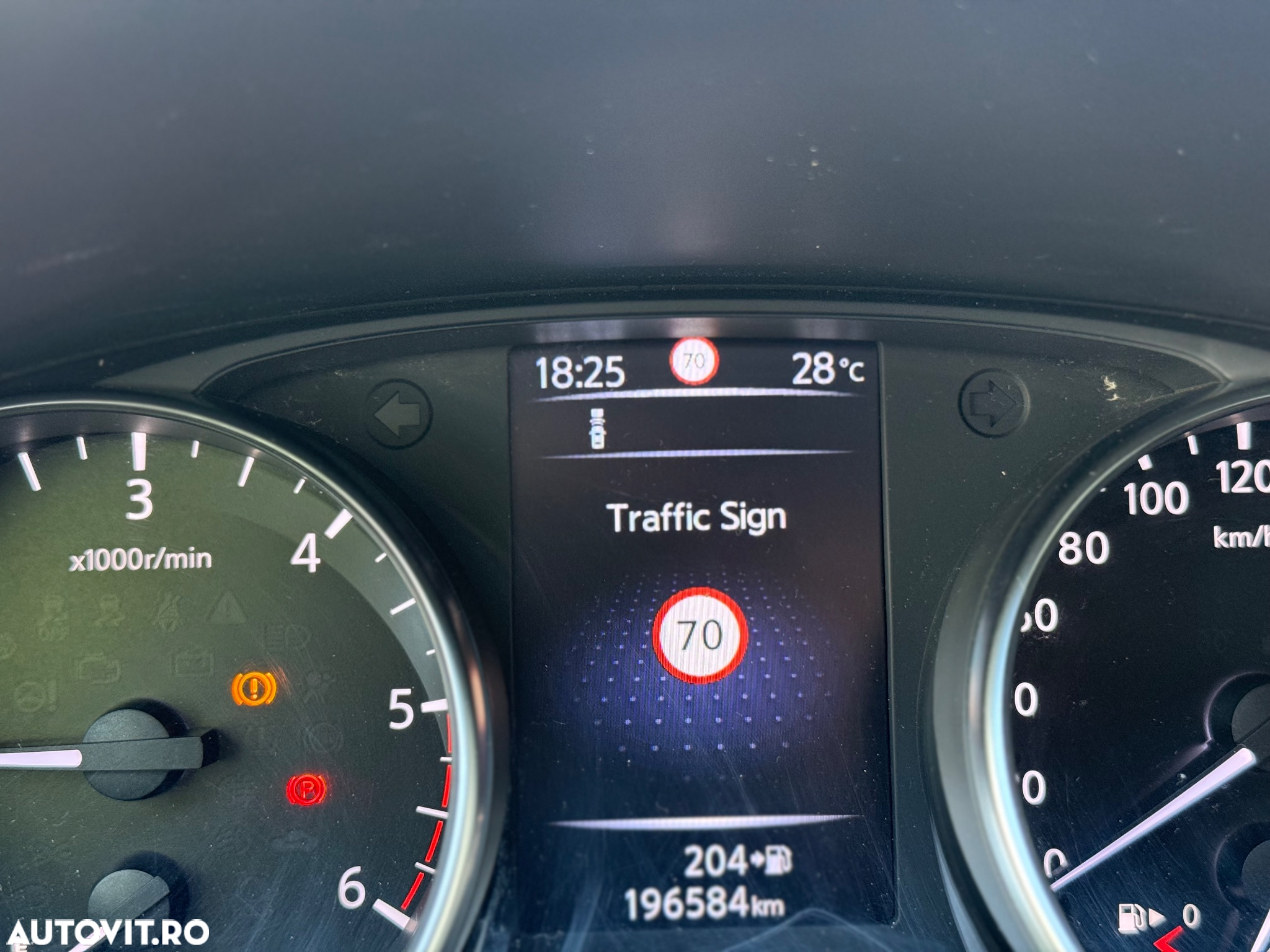 Nissan Qashqai 1.6 DCI Start/Stop Tekna - 13