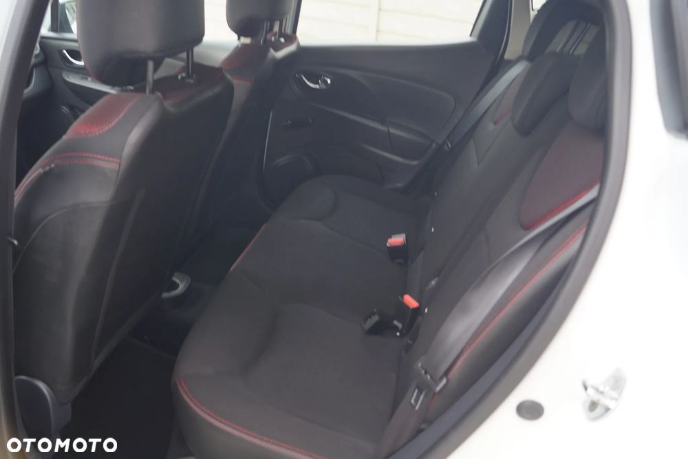Renault Clio 1.2 16V 75 LIMITED - 7