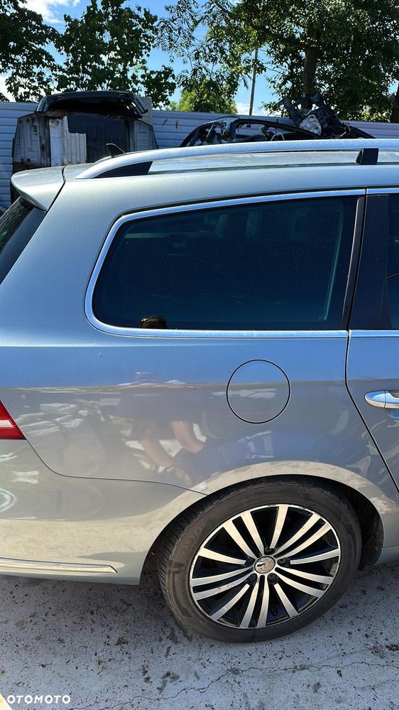 VOLKSWAGEN PASSAT B7 BŁOTNIK TYŁ LEWY PRAWY - 2