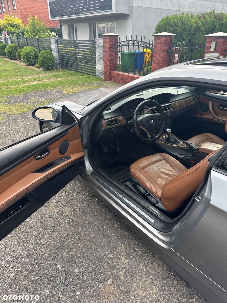 BMW Seria 3 320d - 13