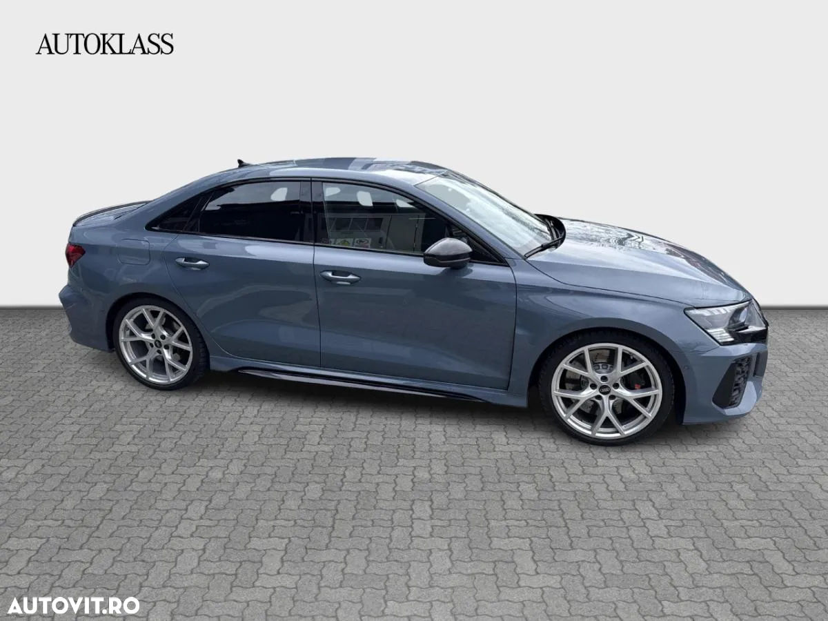 Audi RS3 TFSI quattro S tronic - 4