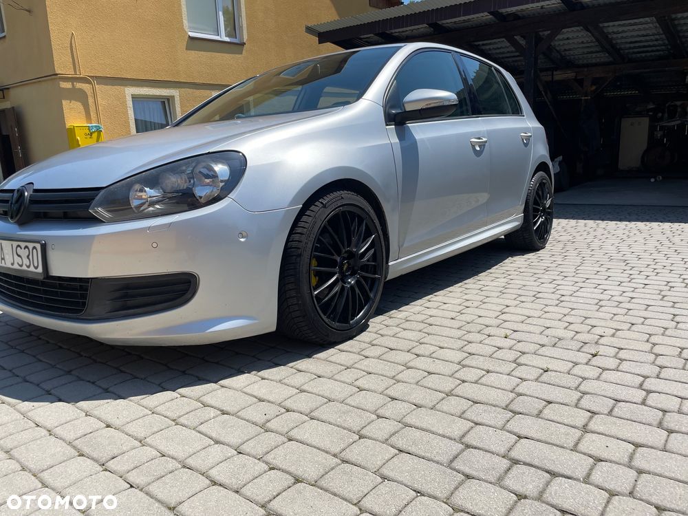Volkswagen Golf 1.6 TDI DPF BlueMotion - 20