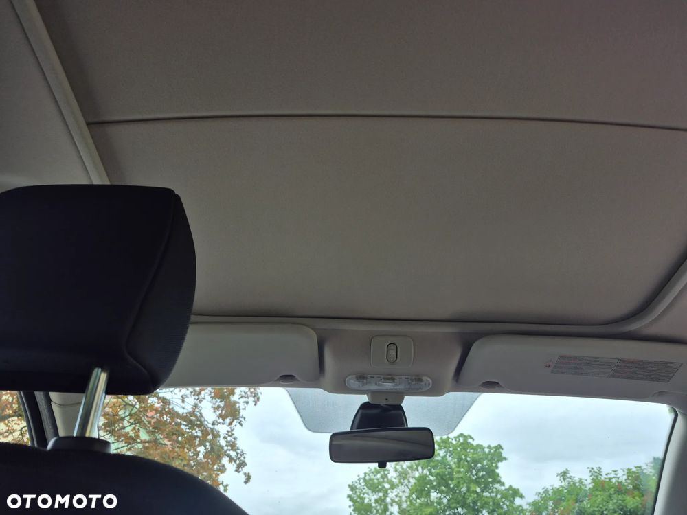 Nissan Qashqai+2 2.0 dCi DPF tekna - 12