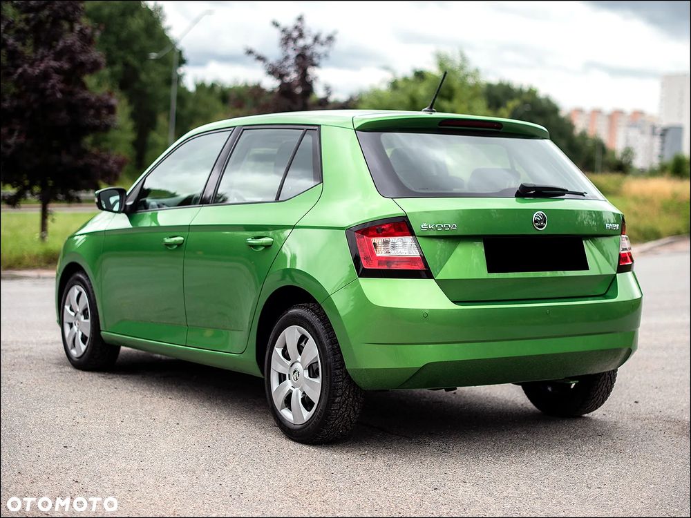 Skoda Fabia - 12