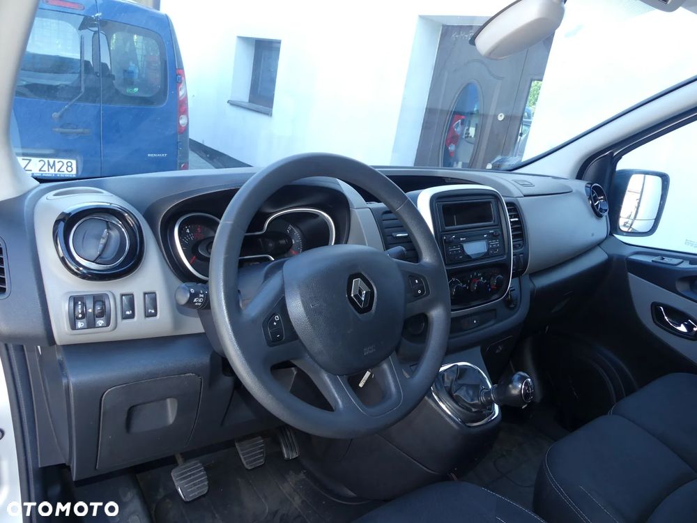 Renault Trafic - 6