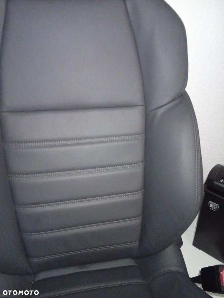 Peugeot 508 2.0 BlueHDi Allure S&S - 36