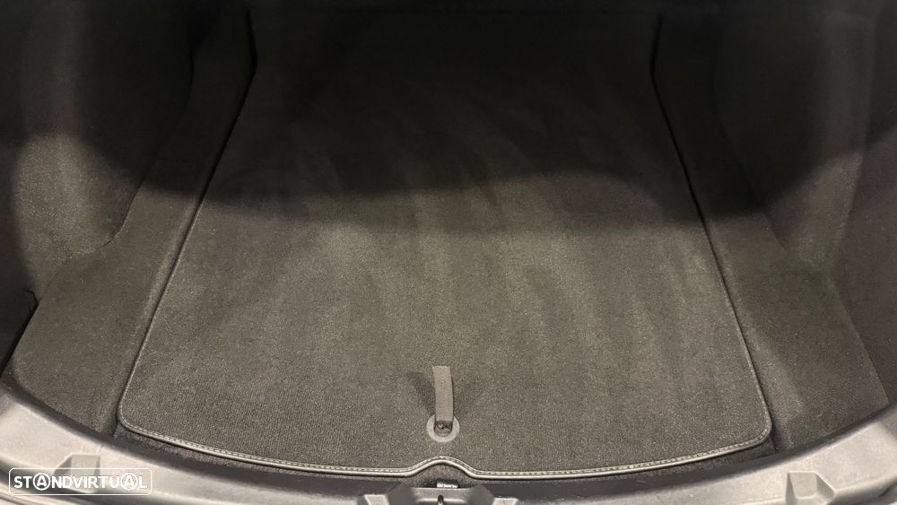 Tesla Model 3 Standard Range Plus RWD - 27