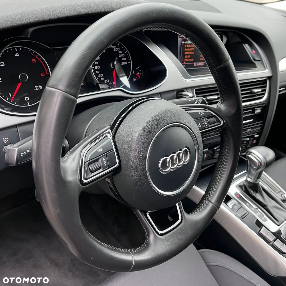 Audi A4 Avant 2.0 TDI DPF multitronic S line Sportpaket - 9