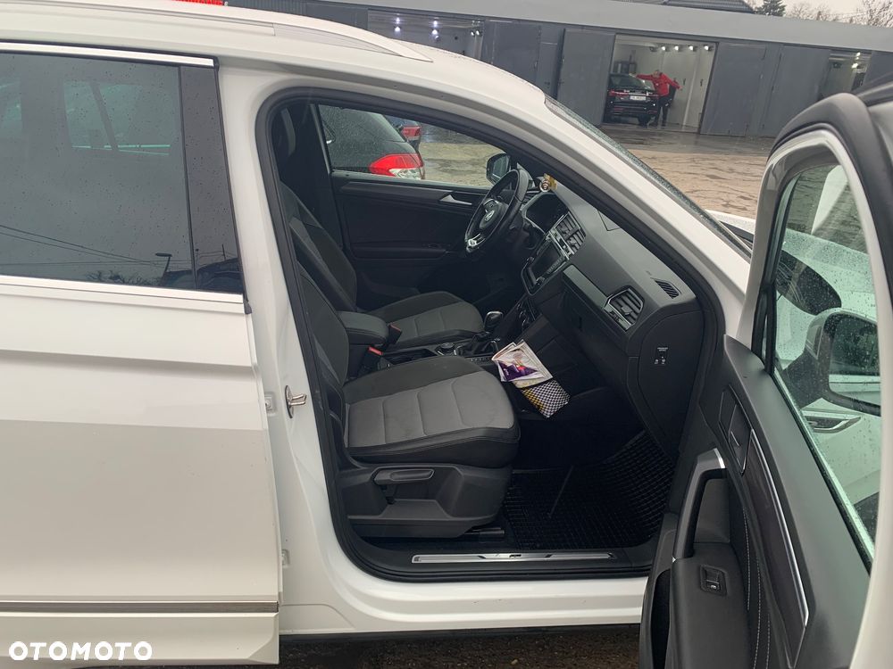 Volkswagen Tiguan 2.0 TSI 4Mot Perfectline R-Style DSG - 6