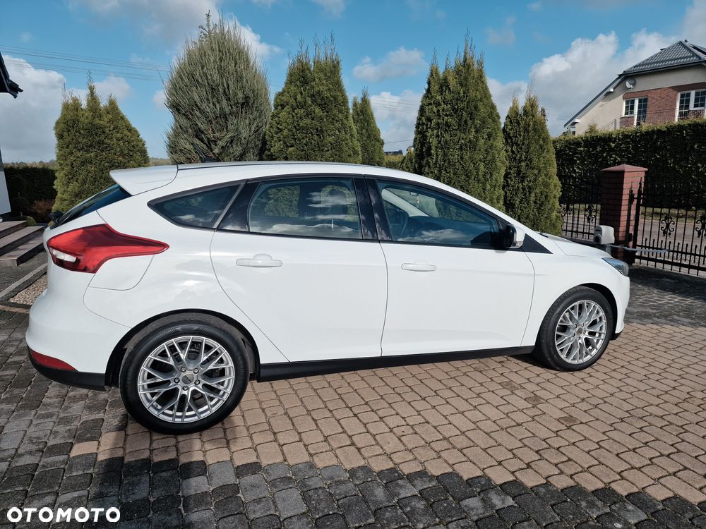 Ford Focus 1.6 TI-VCT Ambiente - 18