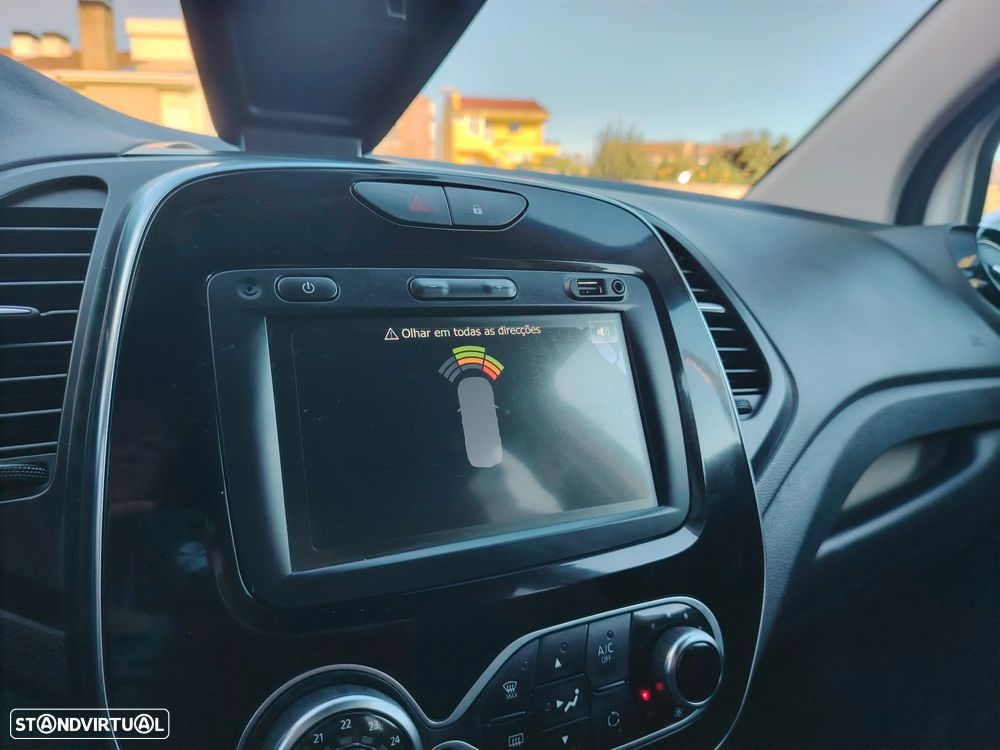 Renault Captur 0.9 TCE Exclusive - 20