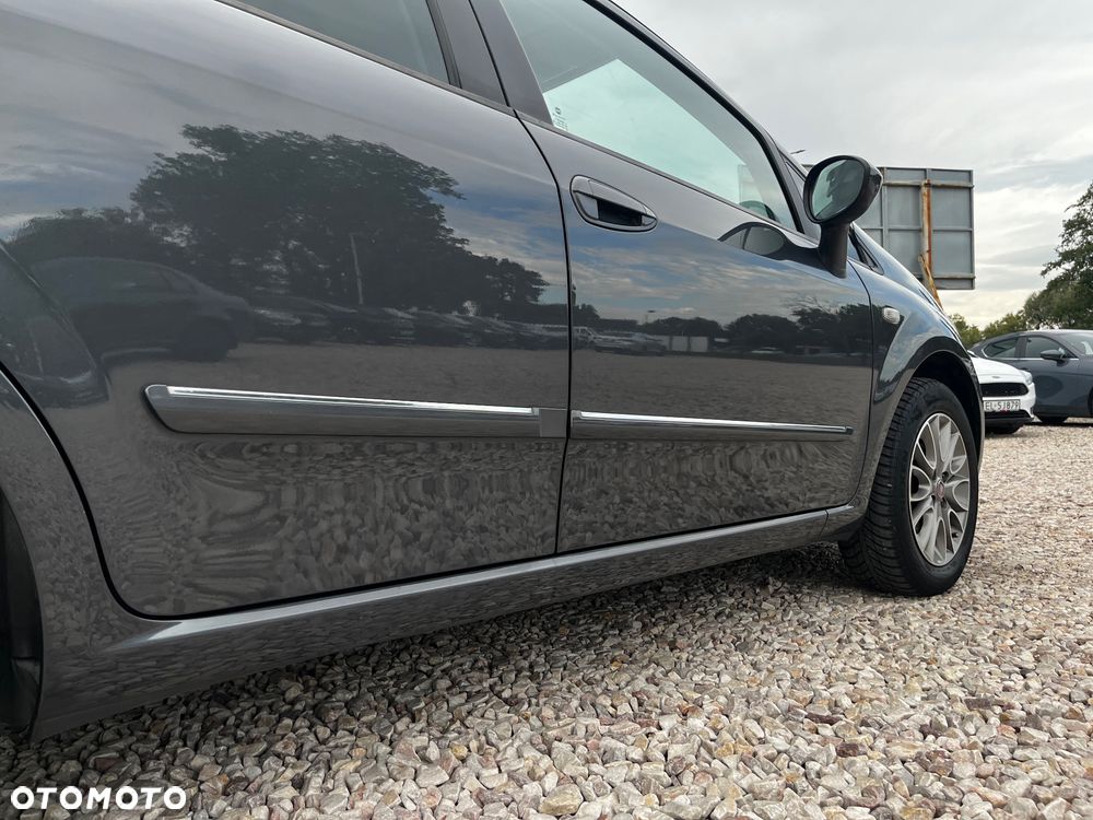 Fiat Punto - 16