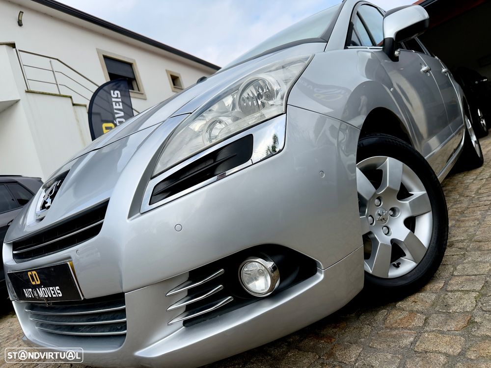 Peugeot 5008 1.6 E-HDi 5L SE Style 2-Tronic - 1