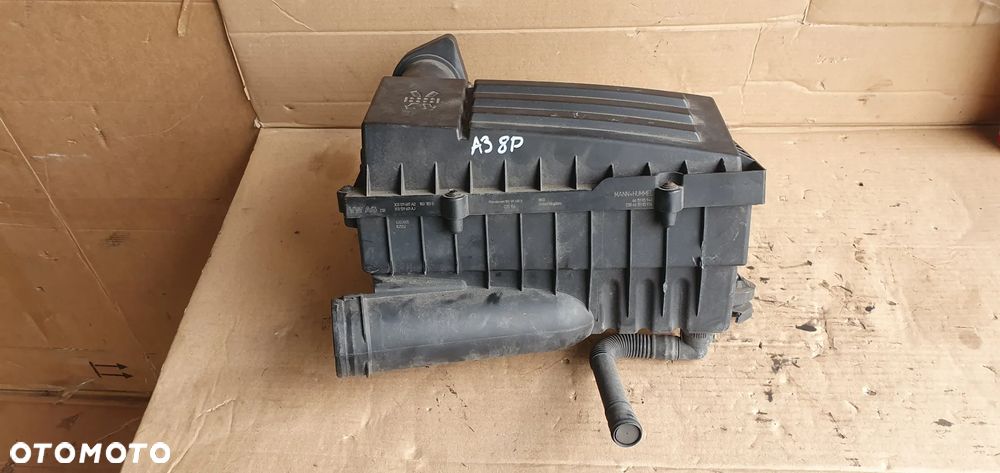 Obudowa filtra powietrza Audi A3 8P 1.9 TDI 3C0129607AD 3C0129601AJ - 1