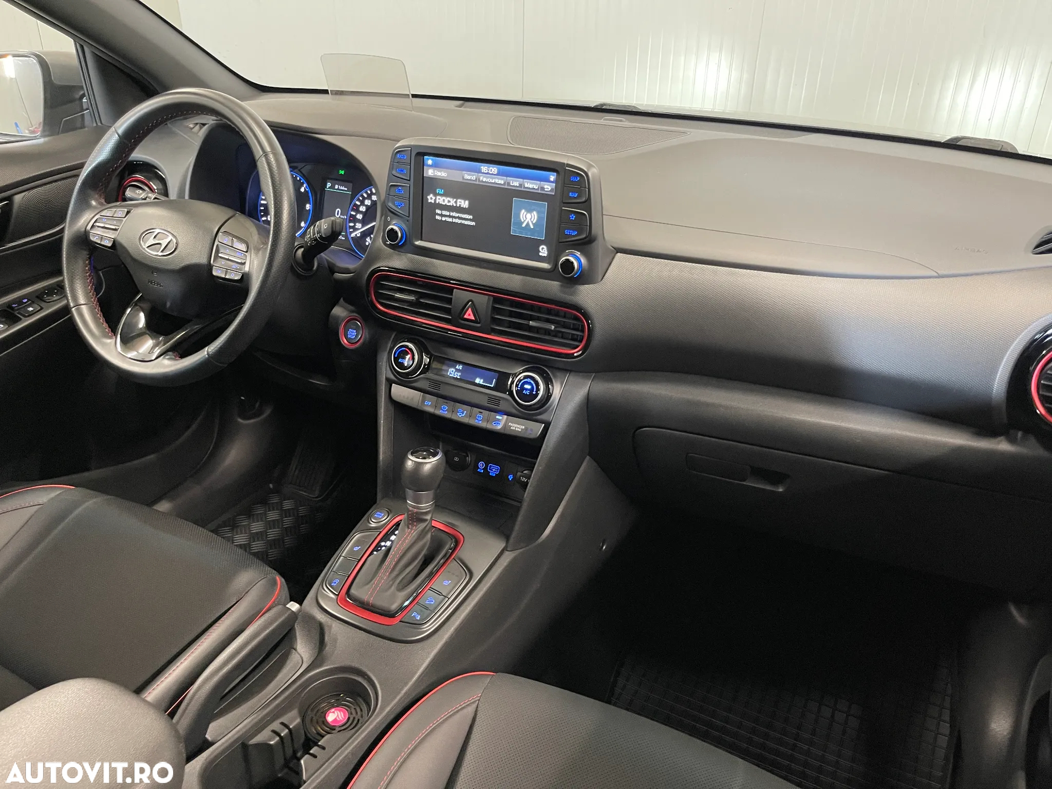 Hyundai KONA 1.6 CRDi DCT Premium - 7