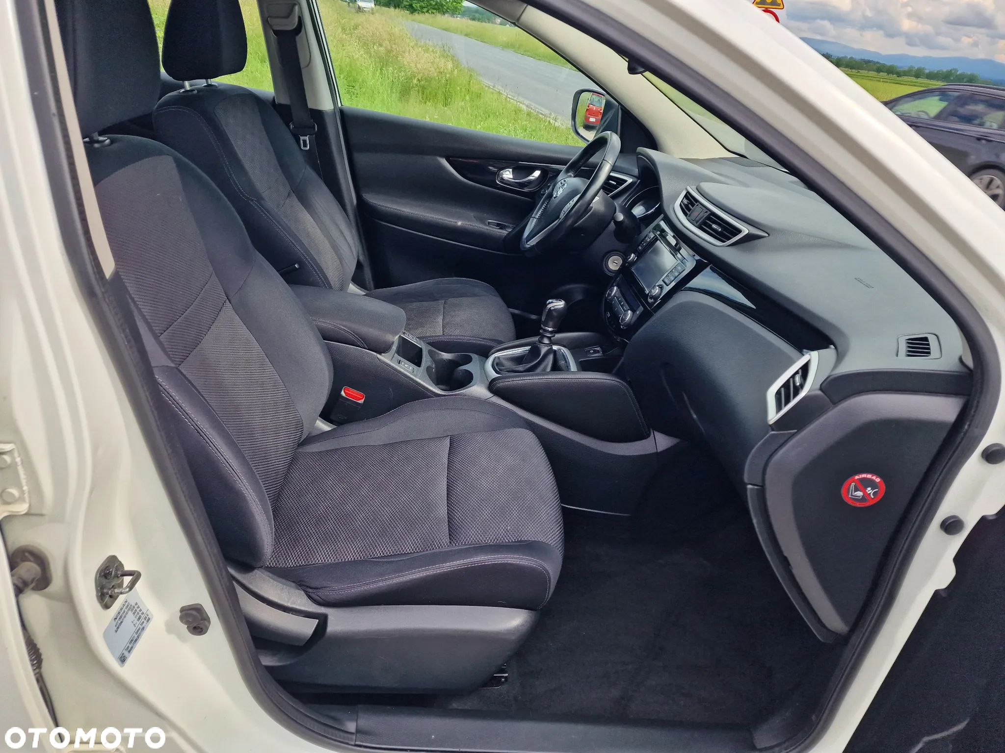 Nissan Qashqai 1.6 dCi 4 x 4 DPF tekna - 25