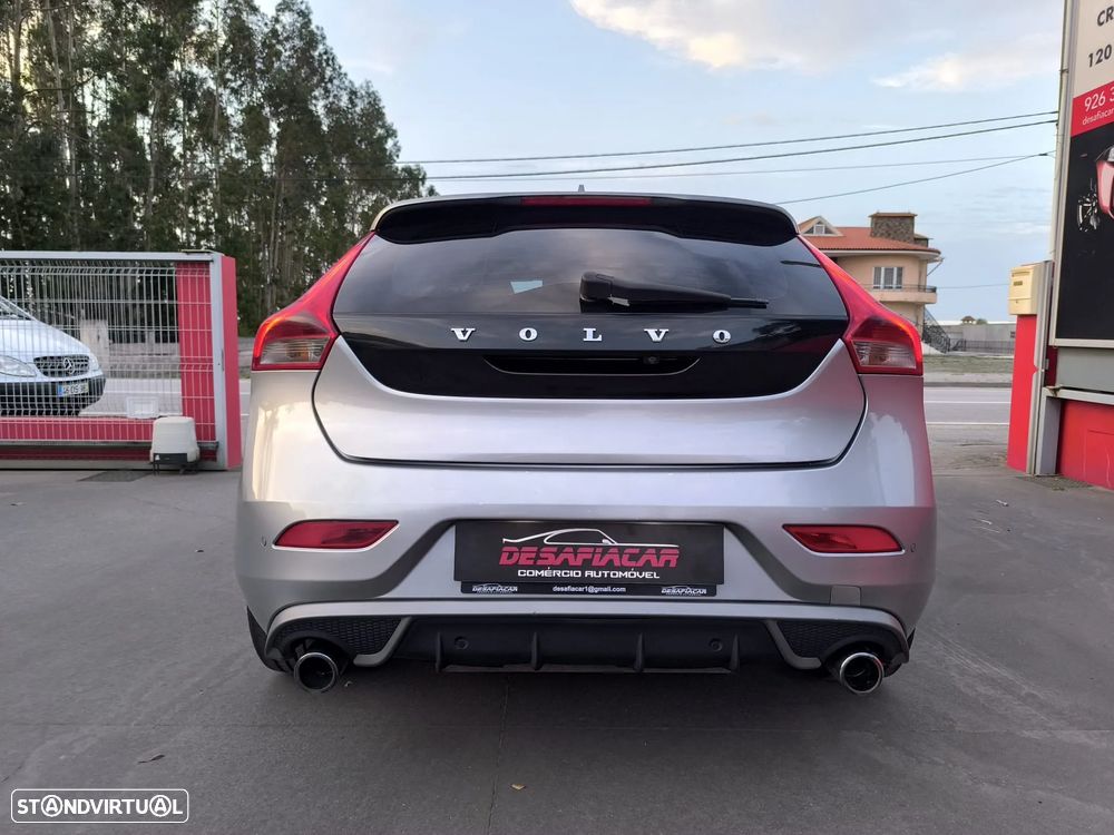 Volvo V40 1.6 D2 R-Design - 13