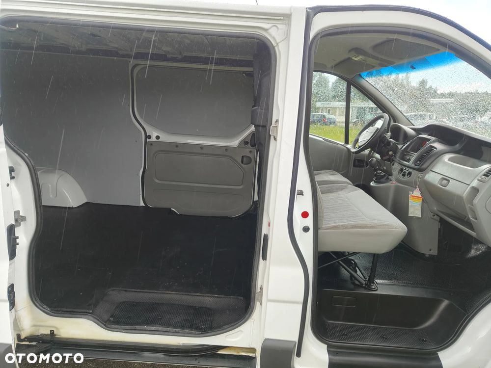 Renault Trafic - 28