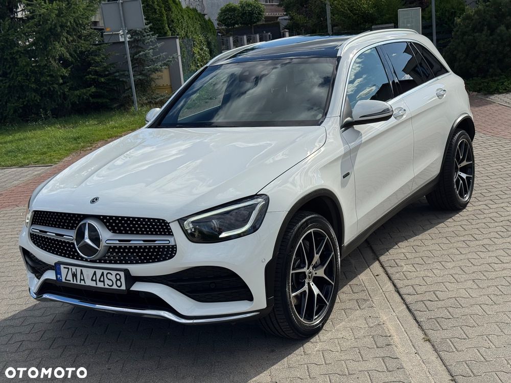 Mercedes-Benz GLC 300 de 4Matic 9G-TRONIC AMG Line Plus - 3