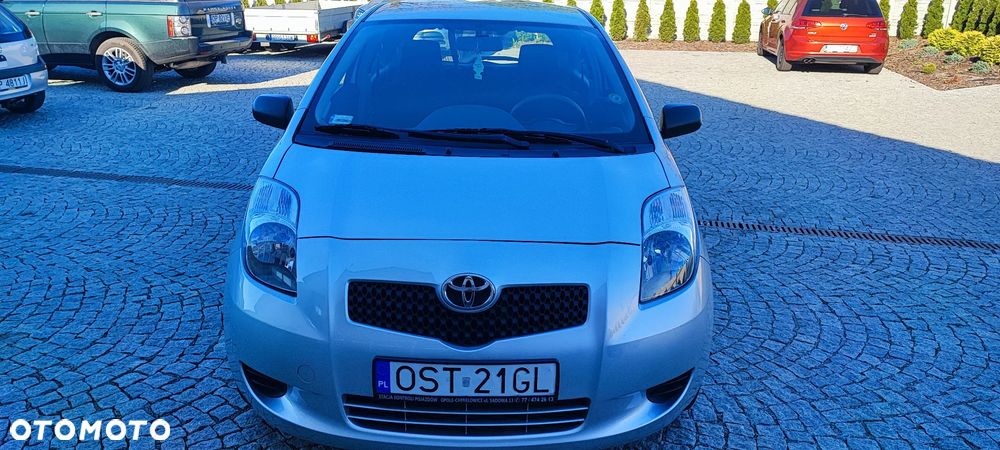 Toyota Yaris - 7