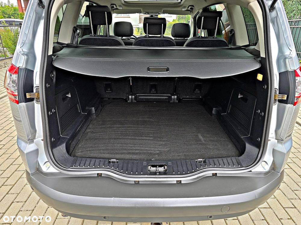 Ford S-Max 2.0 TDCi DPF Business Edition - 37