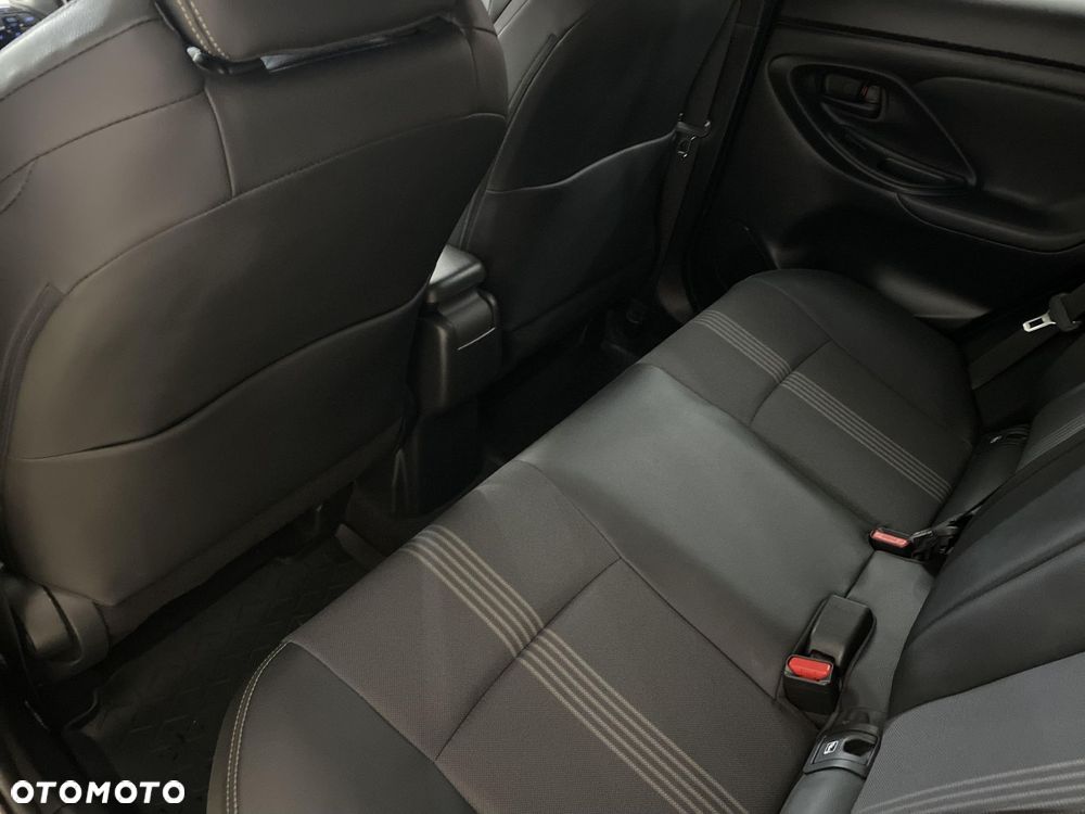 Toyota Yaris Cross Hybrid 1.5 Adventure - 11