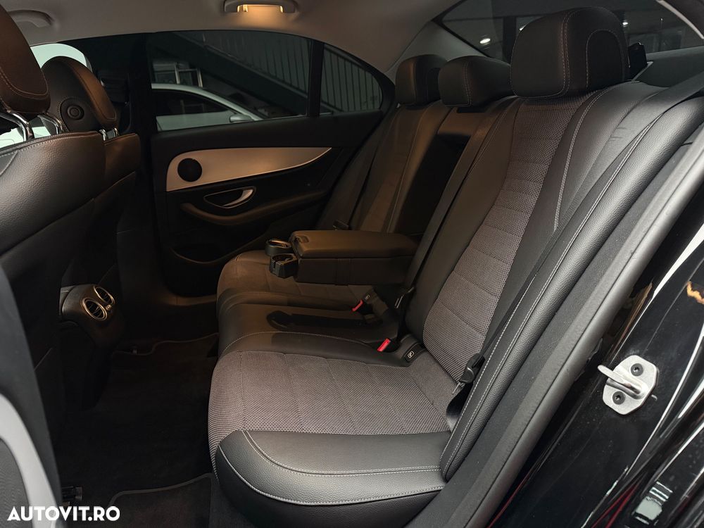 Mercedes-Benz E 220 d 9G-TRONIC Avantgarde - 24