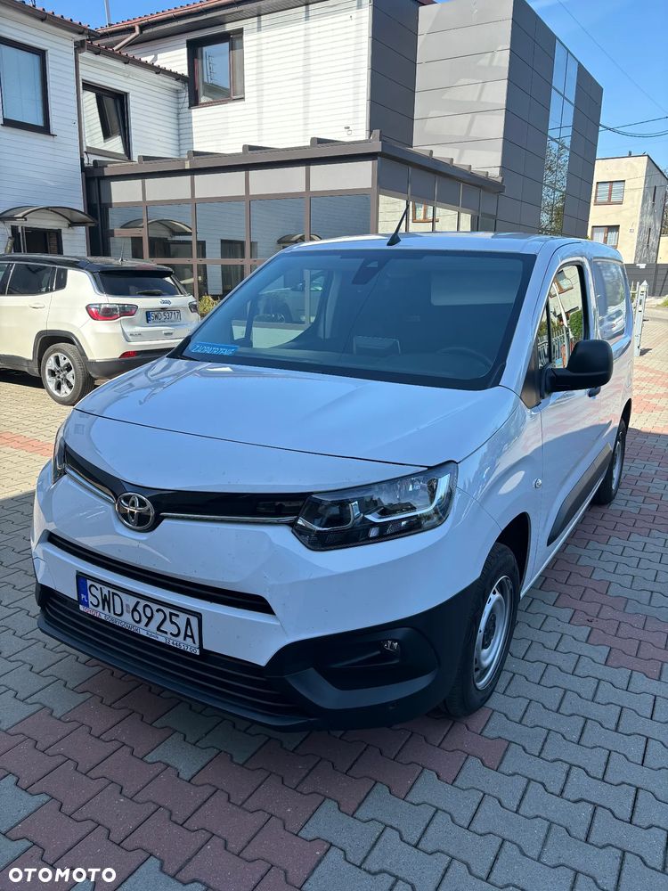 Toyota Proace City - 1