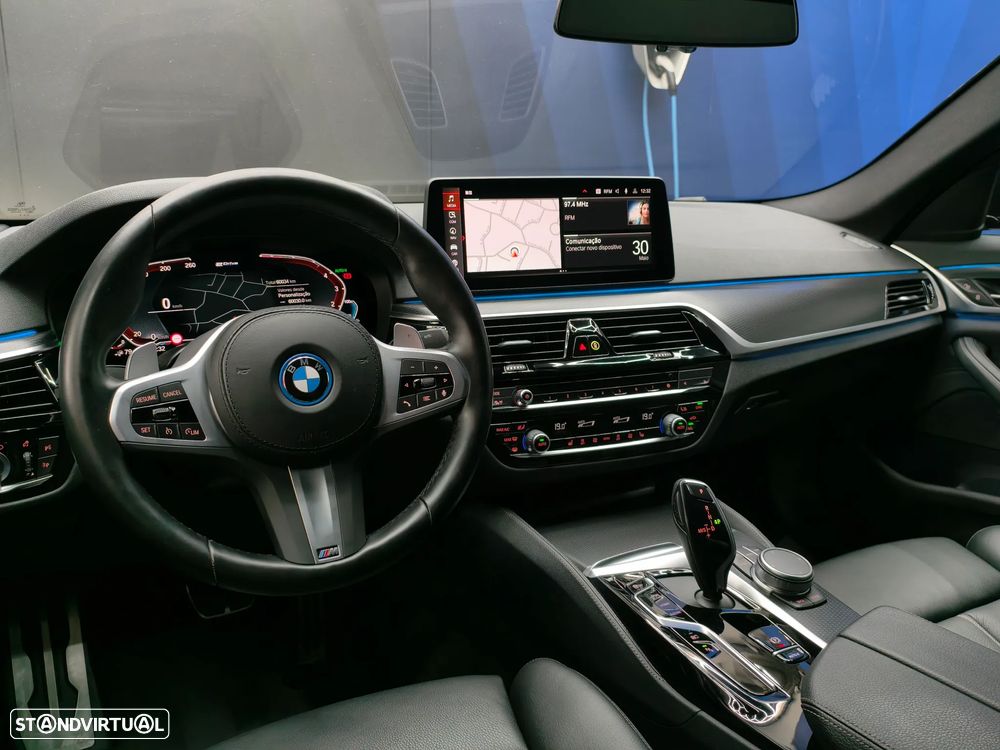 BMW 530 e Pack M - 9