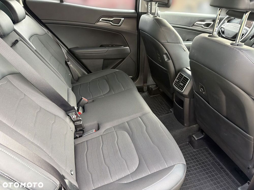 Kia Sportage 1.6 T-GDI Anniversary 2WD DCT - 11