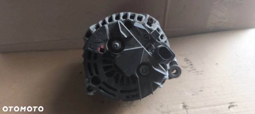 Alternator A0121545402 0124515091 Vito w638 2.2 cdi 120A - 3