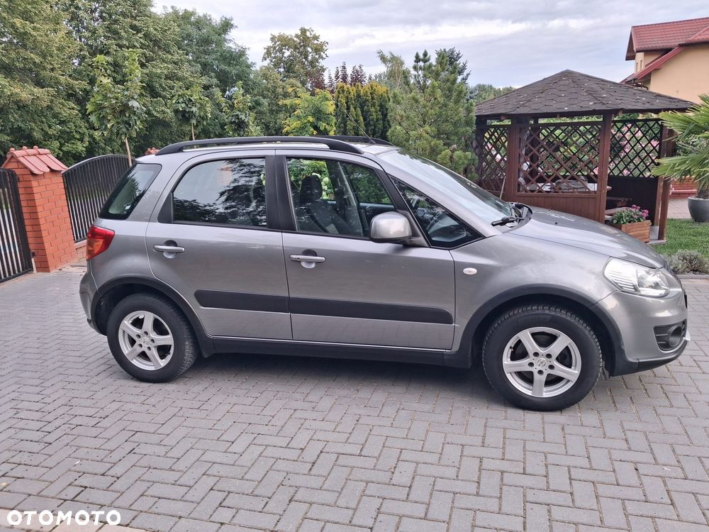 Suzuki SX4 1.6 VVT 4x2 Comfort - 10