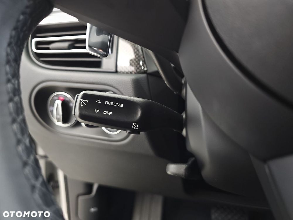 Porsche Macan Standard - 14