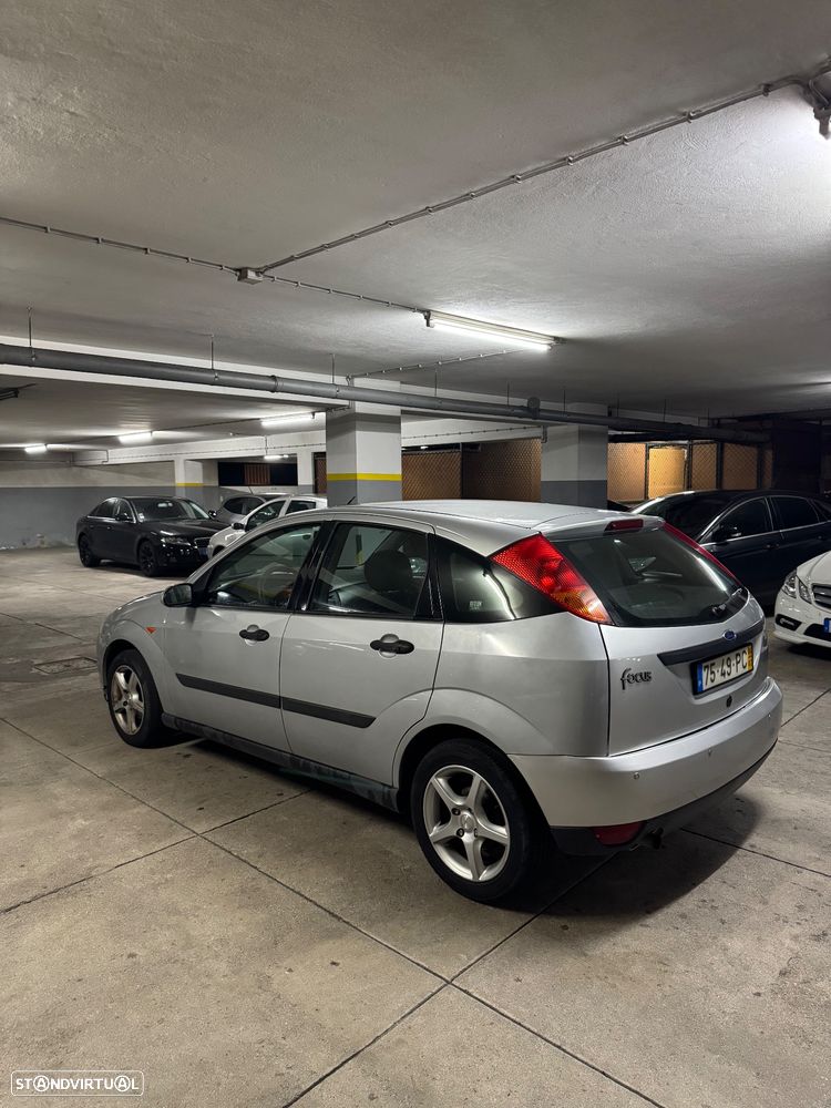 Ford Focus - 2