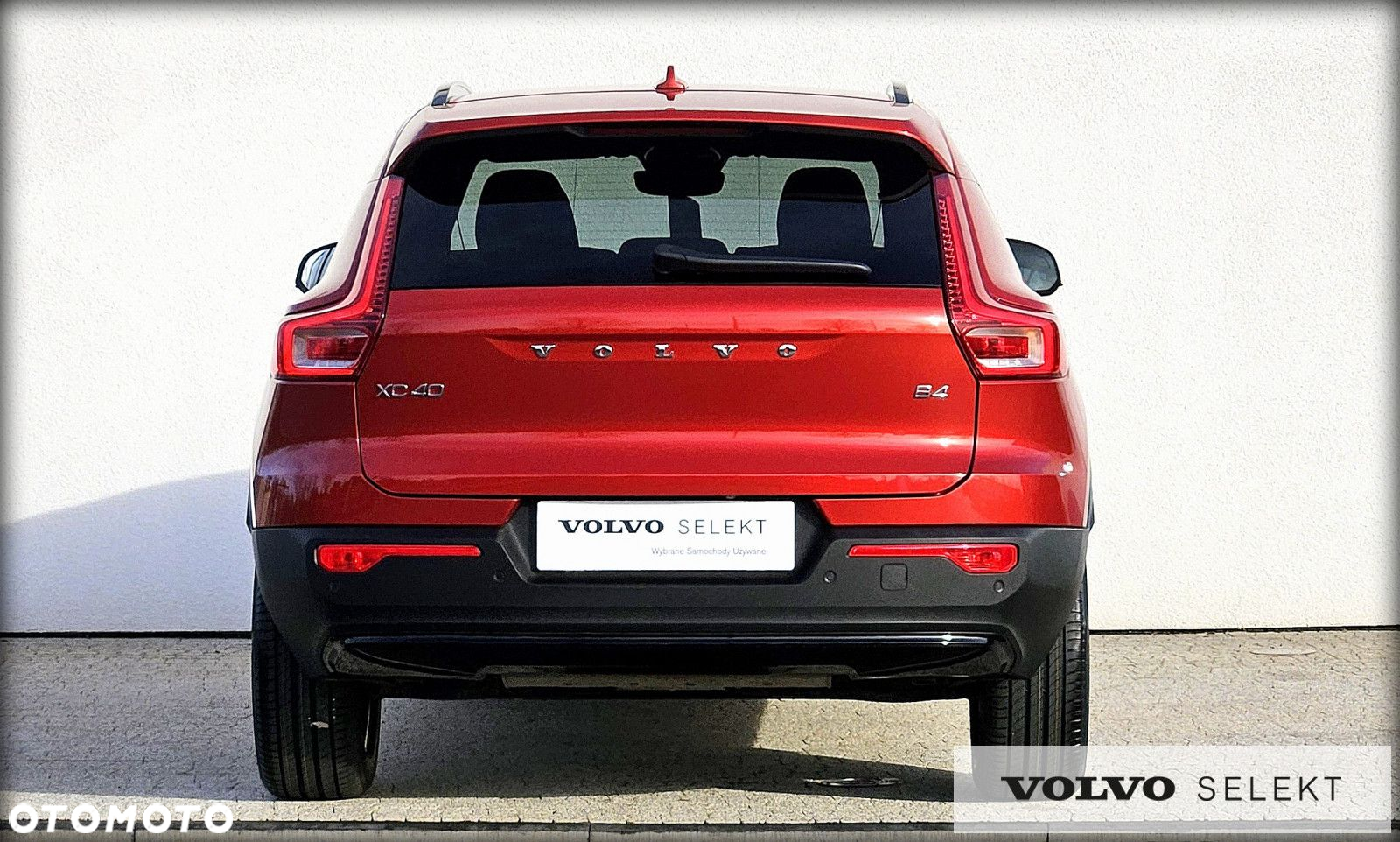 Volvo XC 40 B4 Plus Dark - 8