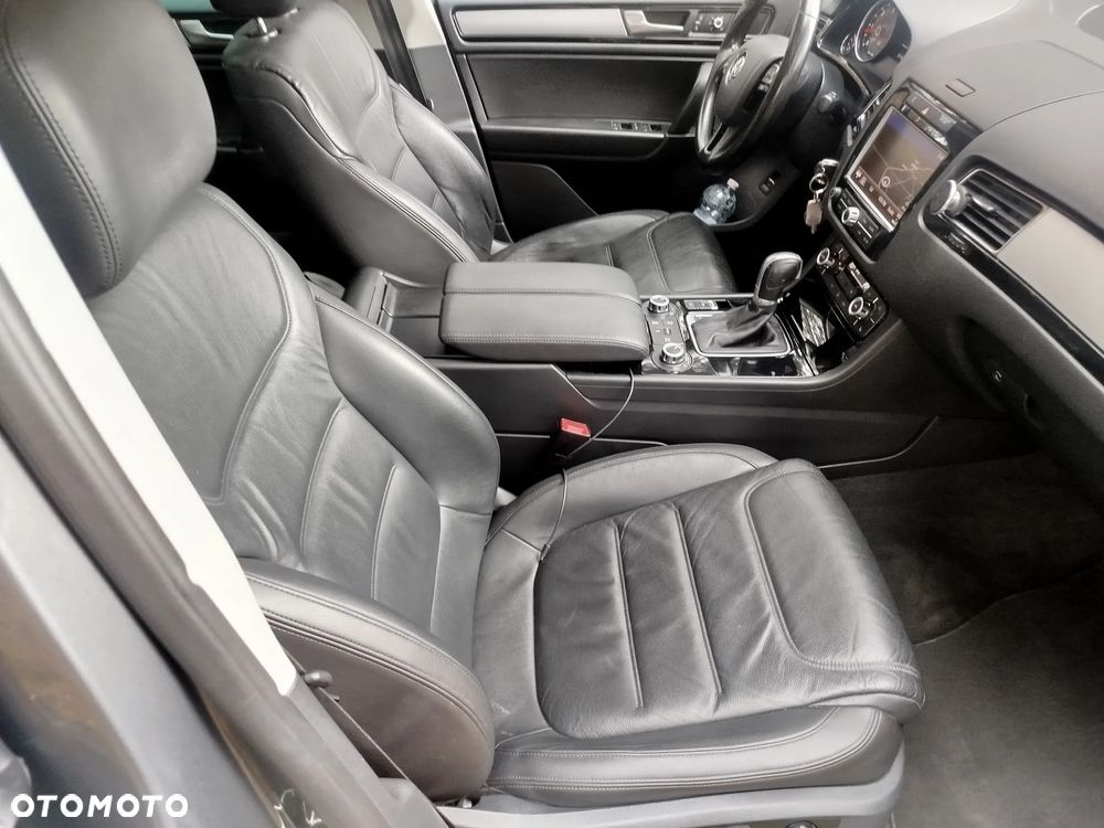 Volkswagen Touareg 3.0 V6 TDI Blue Motion DPF Automatik - 17